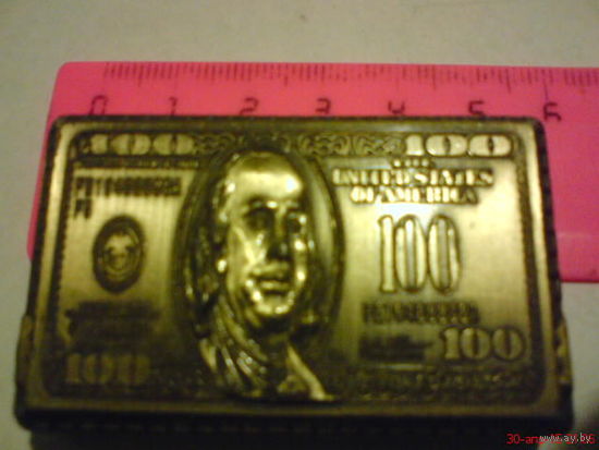 Зажигалка с мини клише 100 долларов