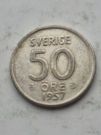 50 эре 1957 года Швеция. Серебро 400. Монета не чищена. 45307