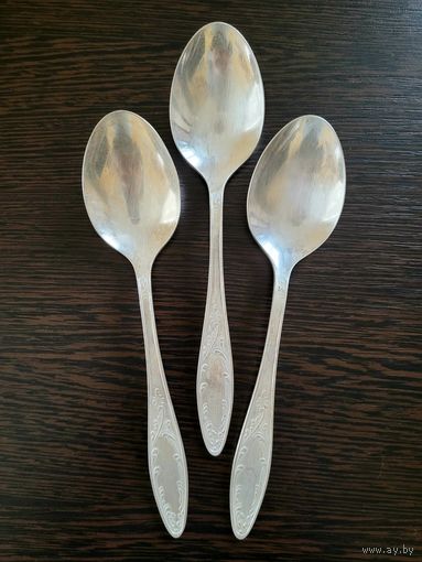 Ложки столовые "Пламя", мельхиор, Оленегорск, одним лотом 3 шт.