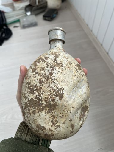 Фляга на одном клейме