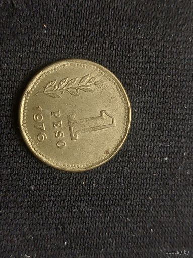 1 песо аргентина 1976