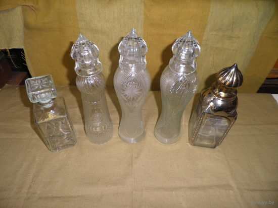 Бутылки штофы алкоголь,парфюм разные 4 шт.
