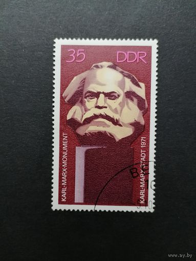 ГДР 1971 Марка "Монумент в Хемнице (Карл-Маркс-штадт), посвященный Карлу Марксу" (спецгашение с клеем) Mi.1706 каталог 0.40 евро
