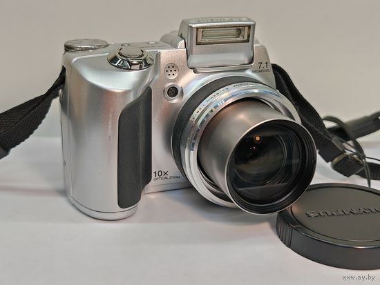 Фотоаппарат Olympusb SP-510UZ. 7.1 мегапиксилей С рубля