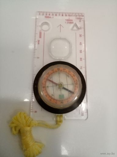 Компас туристический