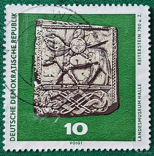 ГДР 1970. Каменный рельеф VII века Всадник из Хорнхаузена