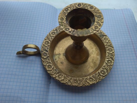 Подсвечник