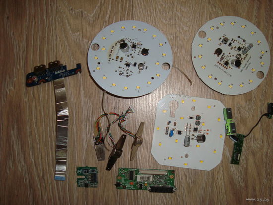 Платы с радиодеталями