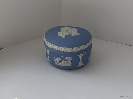 Шкатулка, Wedgwood, фарфор, бисквит, Англия. Скол.