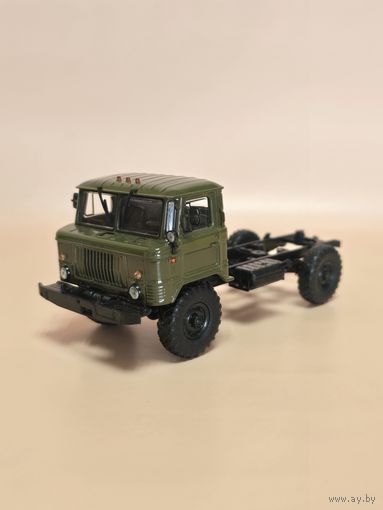 Горький -66  масштаб 1:43 (Автоистория)