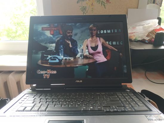 Asus A7U 17" 3/256Gb Athlon64 dual-core 1.8 GHz Win7max DVD multi.