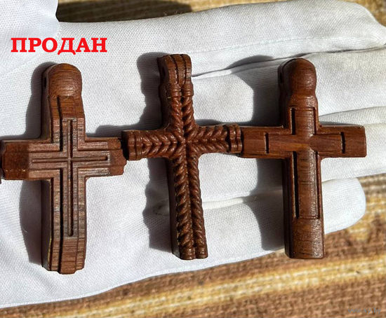 Крест/крестик резной нательный Без распятия Красное дерево Цена разная