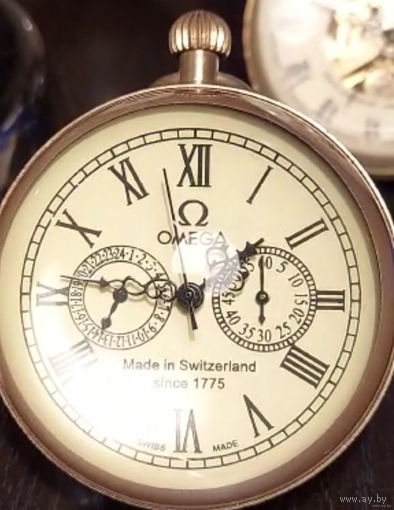 ЧАСЫ НАСТОЛЬНЫЕ -4