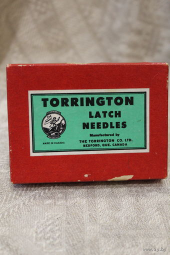 Винтажная коробочка про-во Канада запчасти от швейной машины