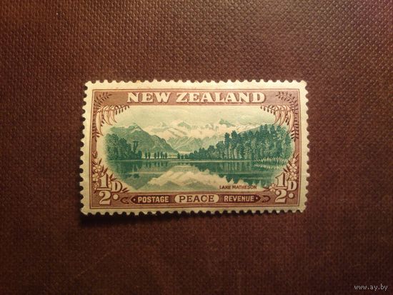 Новая Зеландия 1946 г.Ледниковое озеро Матесон в  Южном Вестленде ./30а/