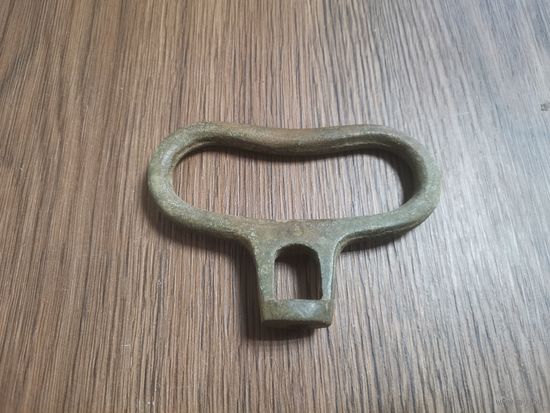 Бронзовая ручка безмена.