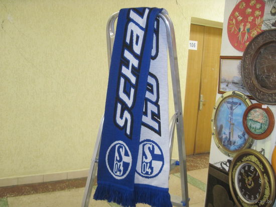 Шарф ФК Shalke 04.