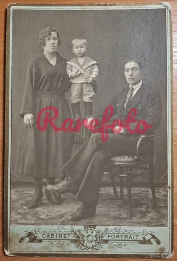 1923 Кабинет-портрет семья студийное фото подписана типажи ретро