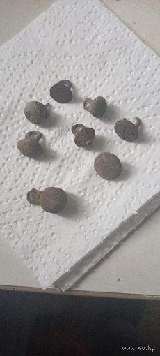 Пуговицы гирьки