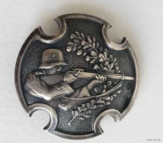 Знак "За отличную стрельбу из винтовки" (первой степени, серебро, первая половина 20 в.,Латвия)