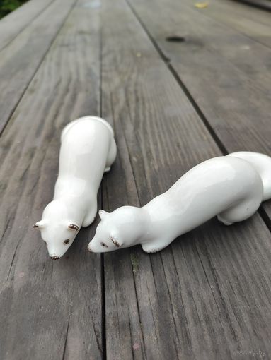 Фарфоровая статуэтка "Ласка". Полонное. УССР. 1970-е г. 2 шт