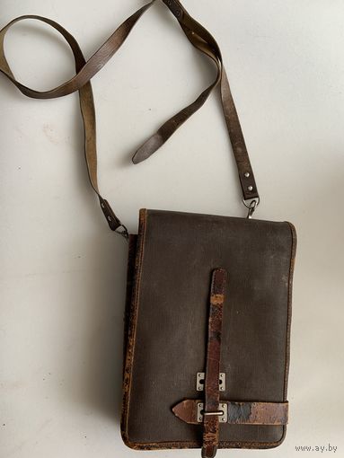 Планшет советского офицера из комбинированной кожи обр.1952. Боковые стороны и все ремни из натур .кожи-верх-низ-мягкий кож.зам.