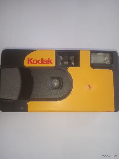 Фотоаппарат Kodak однаразовый, рабочий. Пленка заряжена. Редкость.