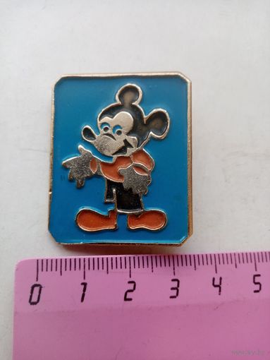 ЗНАЧОК МИККИ МАУС (БОЛЬШОЙ)