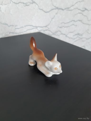 Лисичка (фигурка, фарфор)