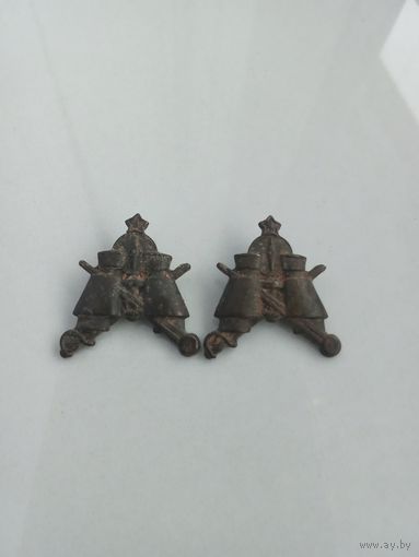 Редкие петличные эмблемы "Конной разведки РККА" образца 1936 года.