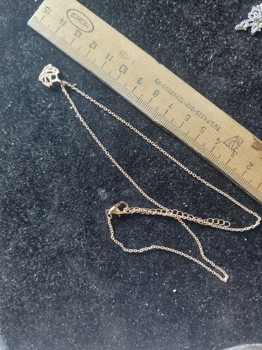 Цепочка с кулоном