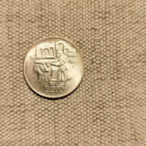 Сан-Марино 200 л, 1982 Социальные достижения