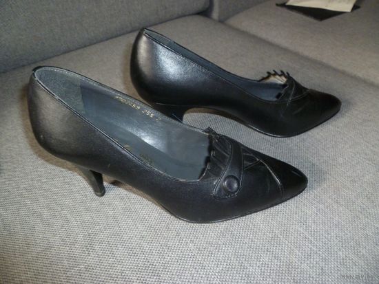Туфли женские 37