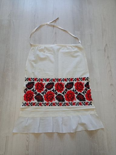 Фартук, передник вышитый старинный