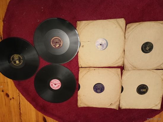 Виниловые пластинки громофонные большие одним лотом.
