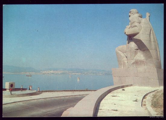 1983 год Новороссийск Памятник морякам