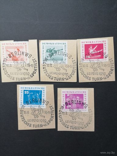 ГДР 1959 Полная серия марок на вырезках "Гимнастический и спортивный праздник в Лейпциге" (спецгашение) Mi.707-711 каталог 3.00 евро