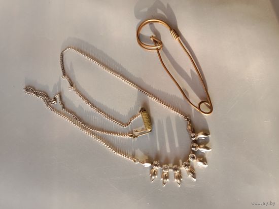 Бусы заколка.Ретро