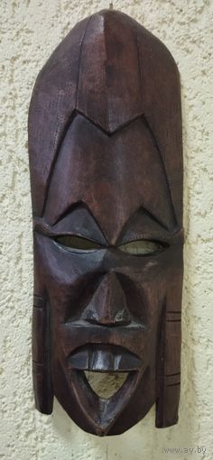 Маска Женщина (высота 33 см), дерево