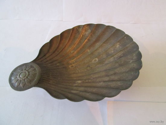 ИКОРНИЦА МЕЛЬХИОР ВРЕМЕН СССР, КЛЕЙМО МНЦ.