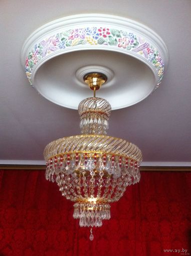 - ЛЮСТРА Хрустальная Чехия + КУПОЛ с цветным барельефом полиуретан
