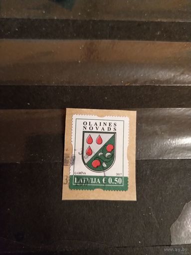 2017 Латвия самоклейка герб (2-12)