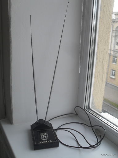 Антена комнатная.