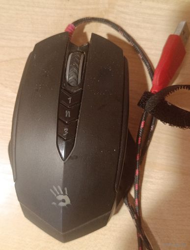 Игровая мышь 4TECH V8