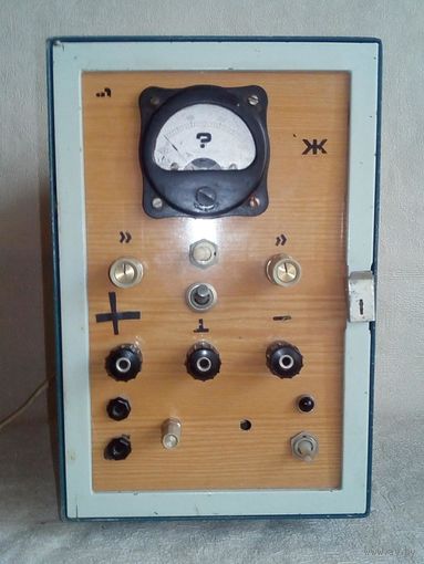 Универсальный блок питания ? предагайте цену