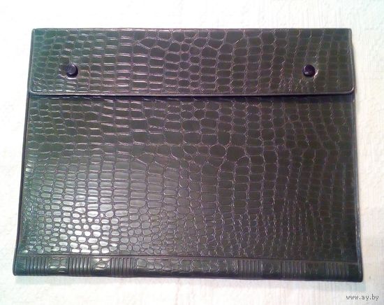 Папка для бумаг СССР на кнопках зелёная А4