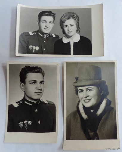 Фото сержанта десантника с девушкой. 60-е годы СССР. 3 шт. Размер 8.3-14 и 8.3-12.5 см.