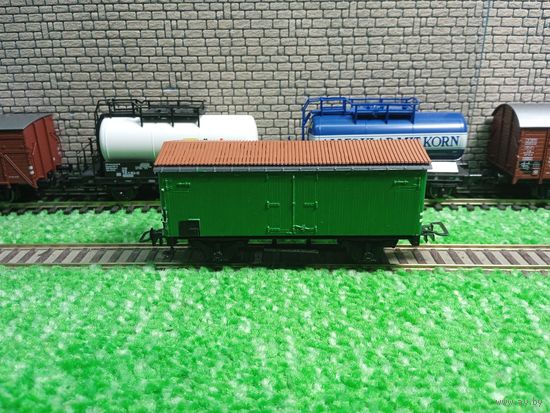 Вагон-холодильник  2-х осный (зел)   -ЛОМ-  б/у 1/87 HO