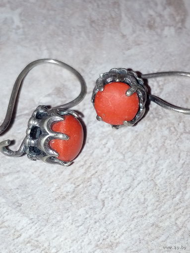 Серьги коралл