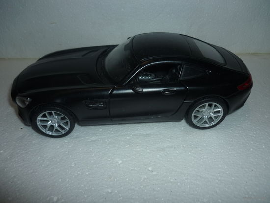 Модель авто Mercedes AMG GT. 1:24. MAISTO.